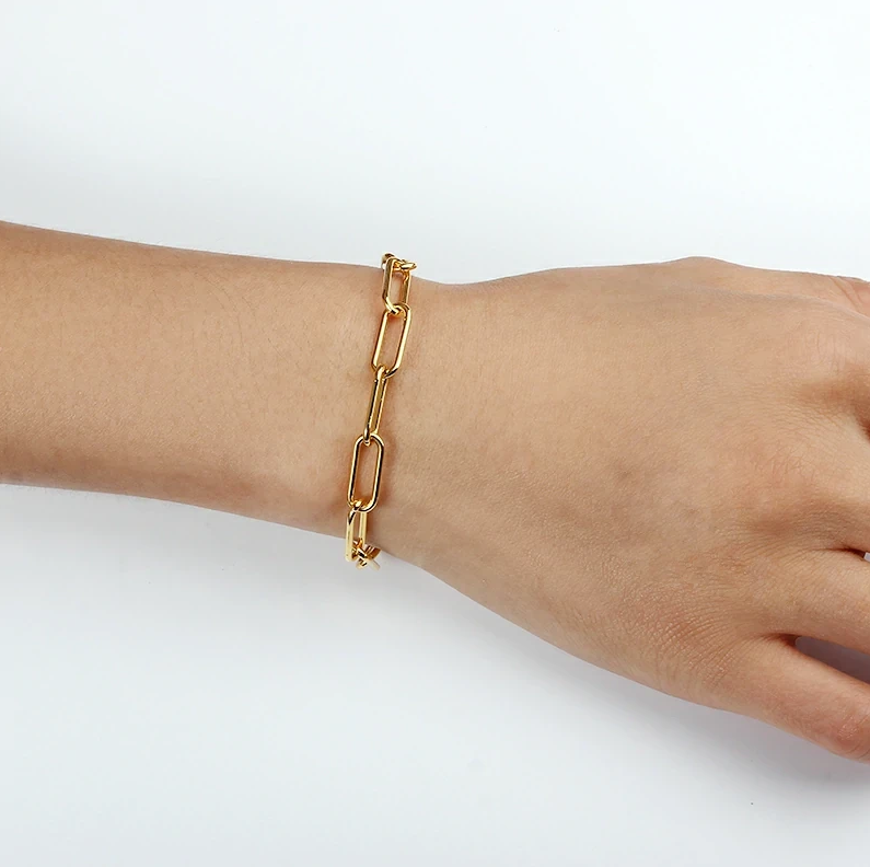 The Art & Craft of 925 Sterling Silver Jewelry: A Deep Dive into Renfook’s Timeless Designs